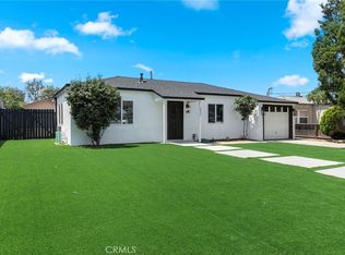 2530 Huckleberry Rd, Santa Ana, CA 92706