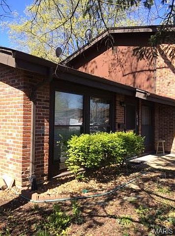 1st image of 1050 Mersey Bend Dr