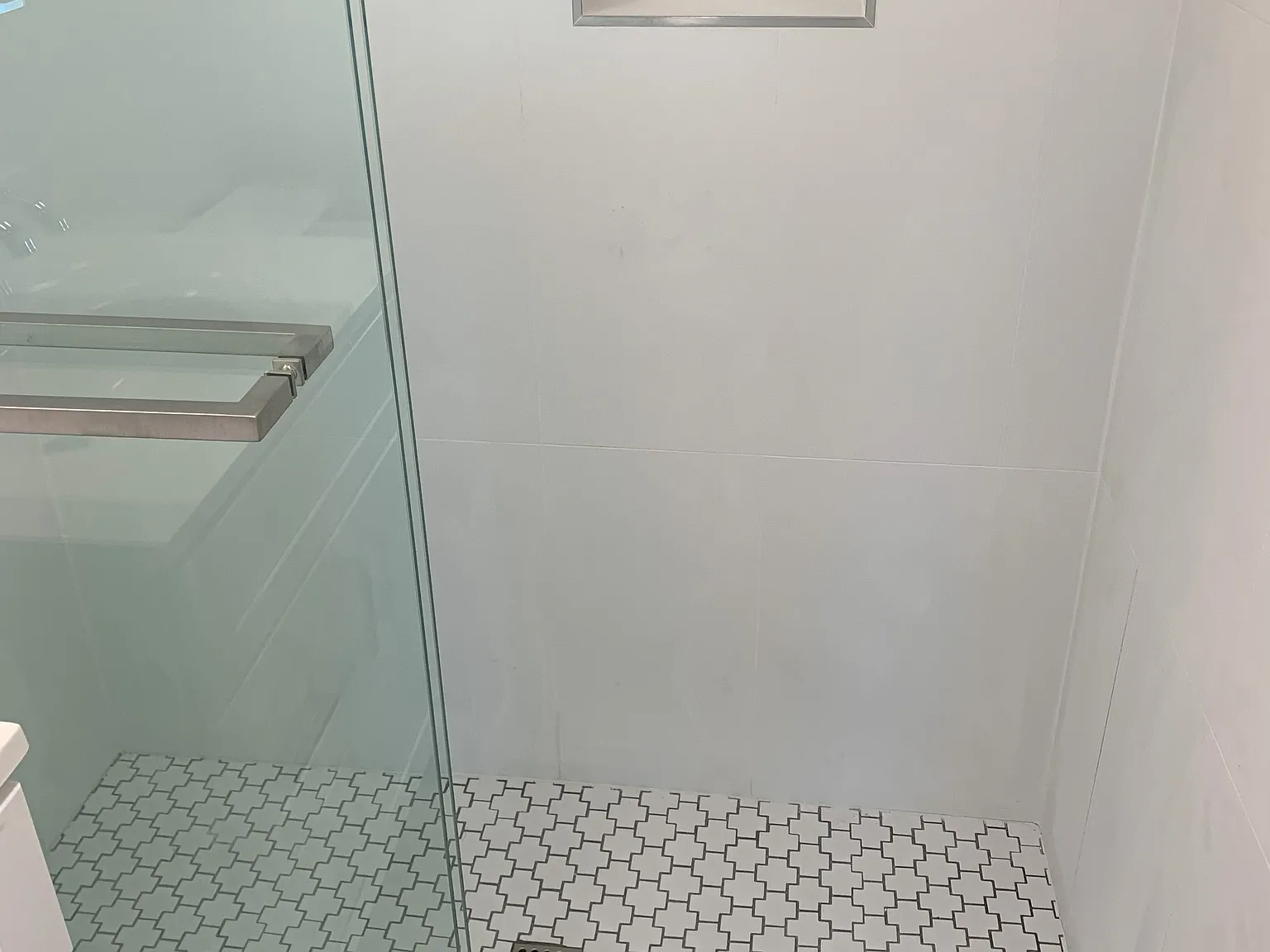 1 bed, 444 sqft, $2,200 — Photo 4