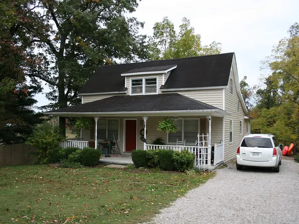 174 Maple Dr, Rock Island, TN 38581
