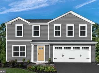 1003 Veneer Ct, Capitol Heights, MD 20743