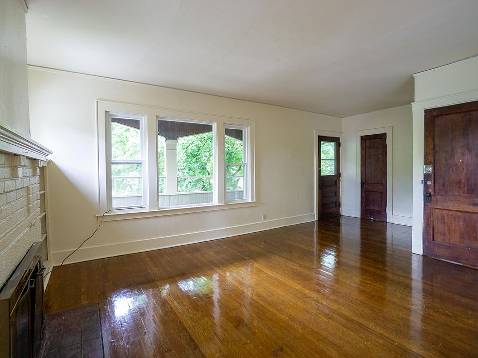 1st image of 718 Euclid Ave #0