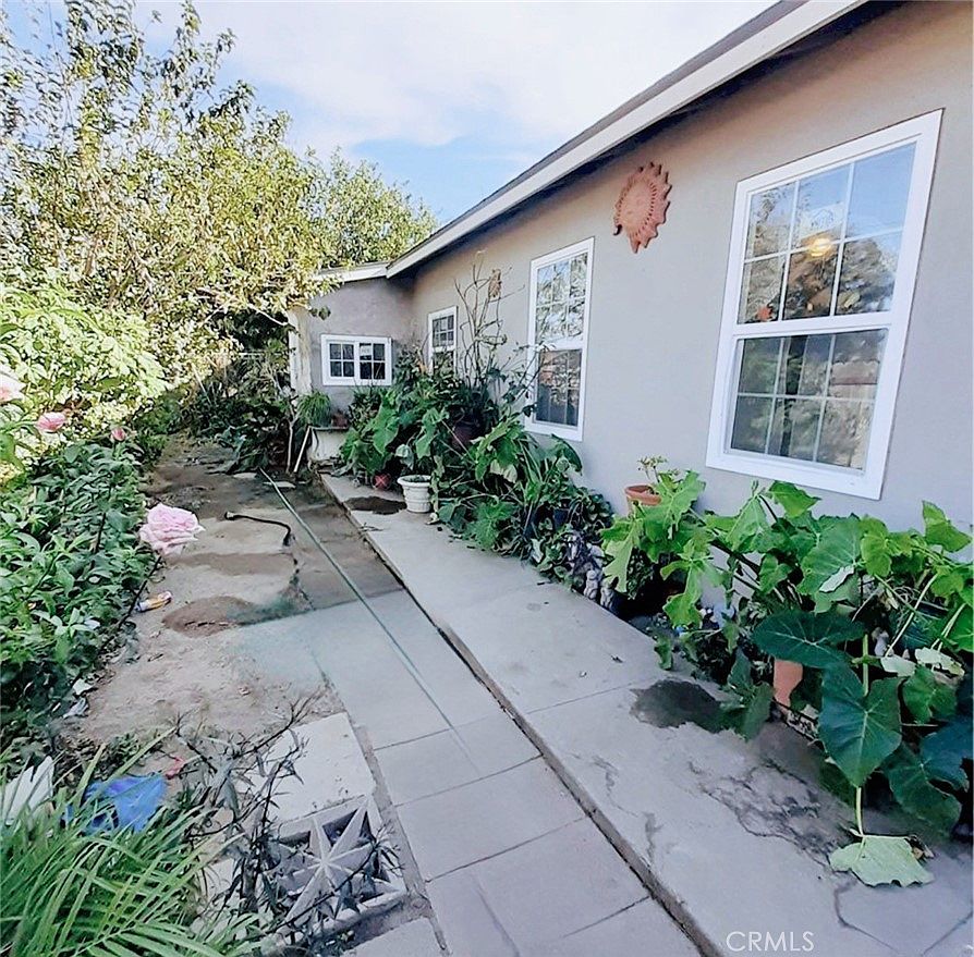 10002 Claremont Ave, Bloomington, CA 92316 Zillow
