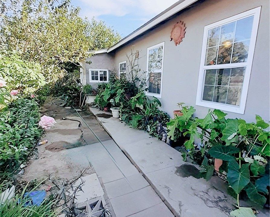 10002 Claremont Ave, Bloomington, CA 92316 Zillow