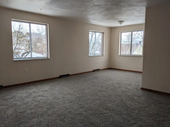 257 Ormsby Ave APT 2, Mount Oliver, PA 15210