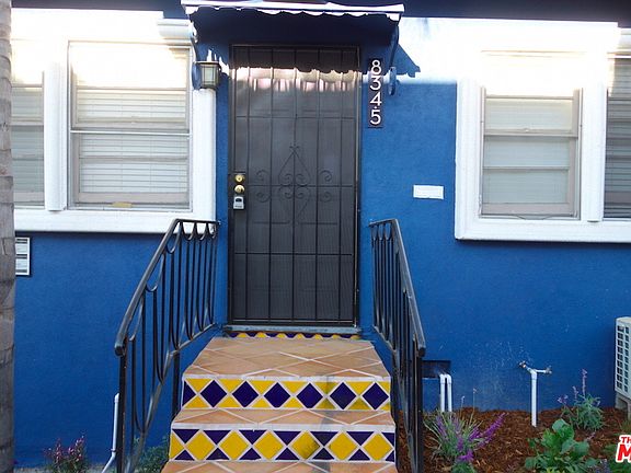 2nd image of 834 N Coronado St #1/2