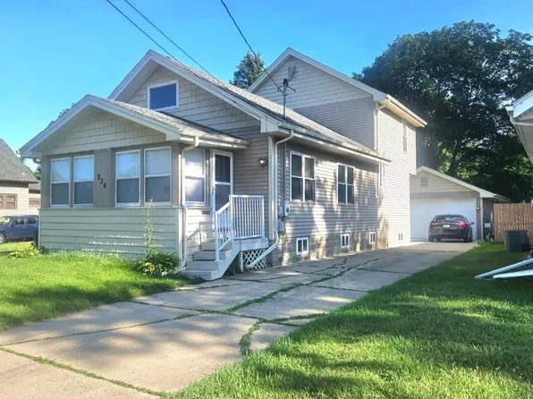 234 Pearl Ave, Loves Park, IL 61111