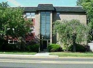 205 Bergen Tpke APT 3C, Ridgefield Pk, NJ 07660