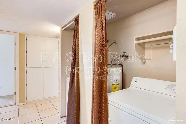 1402 S Jentilly Ln #205 — Photo 14