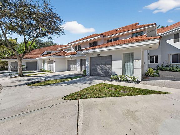 5th image of 9257 NW 9th Pl #9257