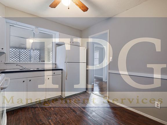 4th image of 9226 Oakland Ave