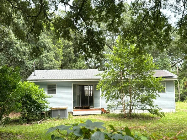 4045 Audubon Dr, Pensacola, FL 32504