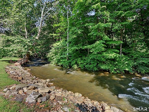 5th image of 14 Paper Mill Road