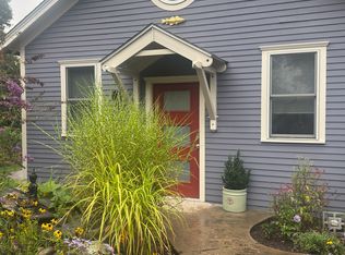 17 Spring St, Wakefield, RI 02879