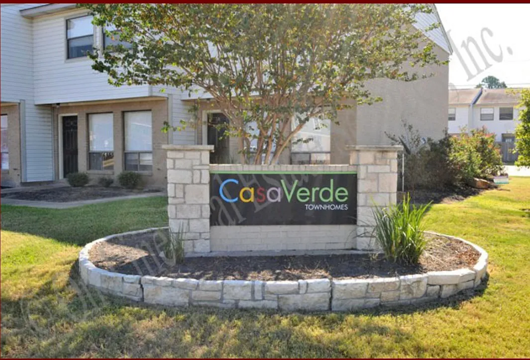2 bed, 1.5 bath, 1130 sqft, $1,160 — Photo 1