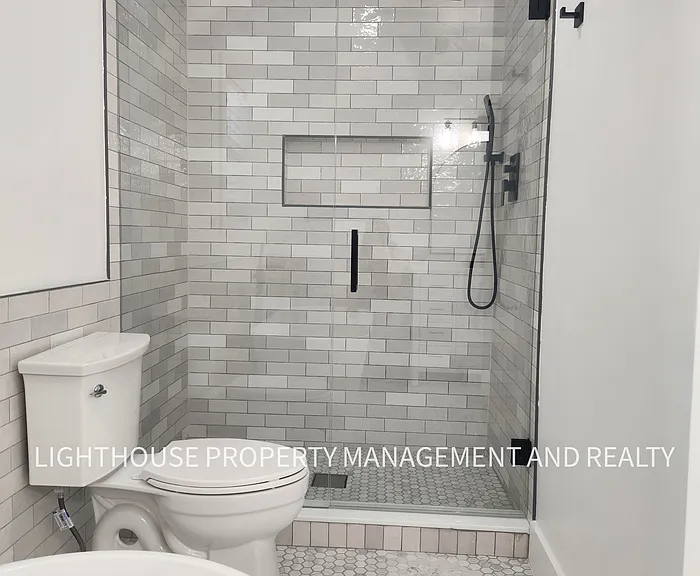 916 Penman Rd — Photo 18