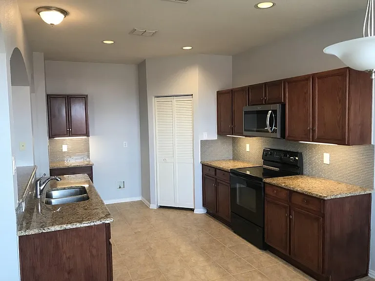 14508 Eaglemont Dr — Photo 7