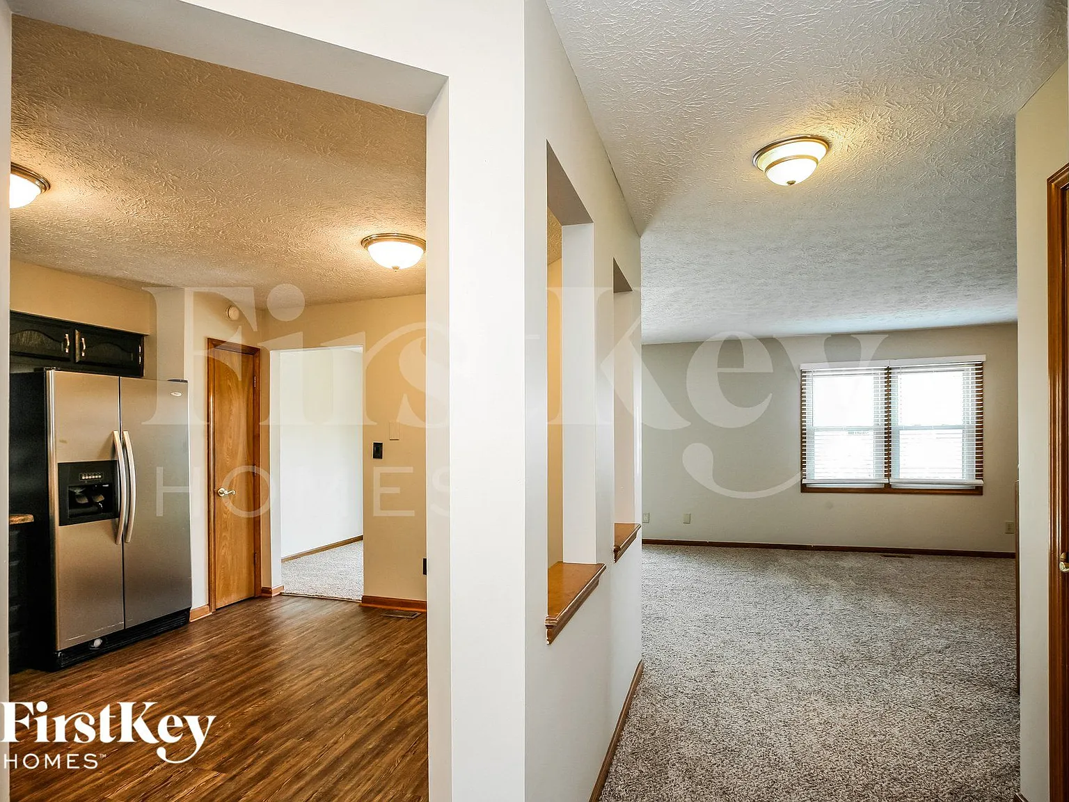 3 bed, 2.5 bath, 1557 sqft, $2,200 — Photo 3