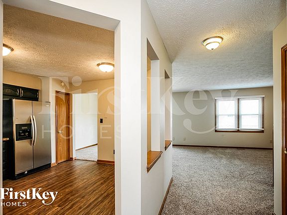3rd image of 6135 Pillory Dr