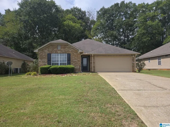 3415 Jeanne Ln, Bessemer, AL 35023