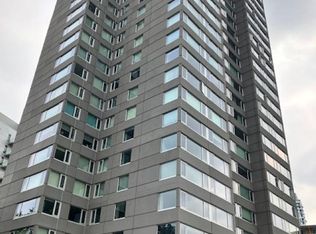 10011 123rd St NW #1501, Edmonton, AB T5N1M9