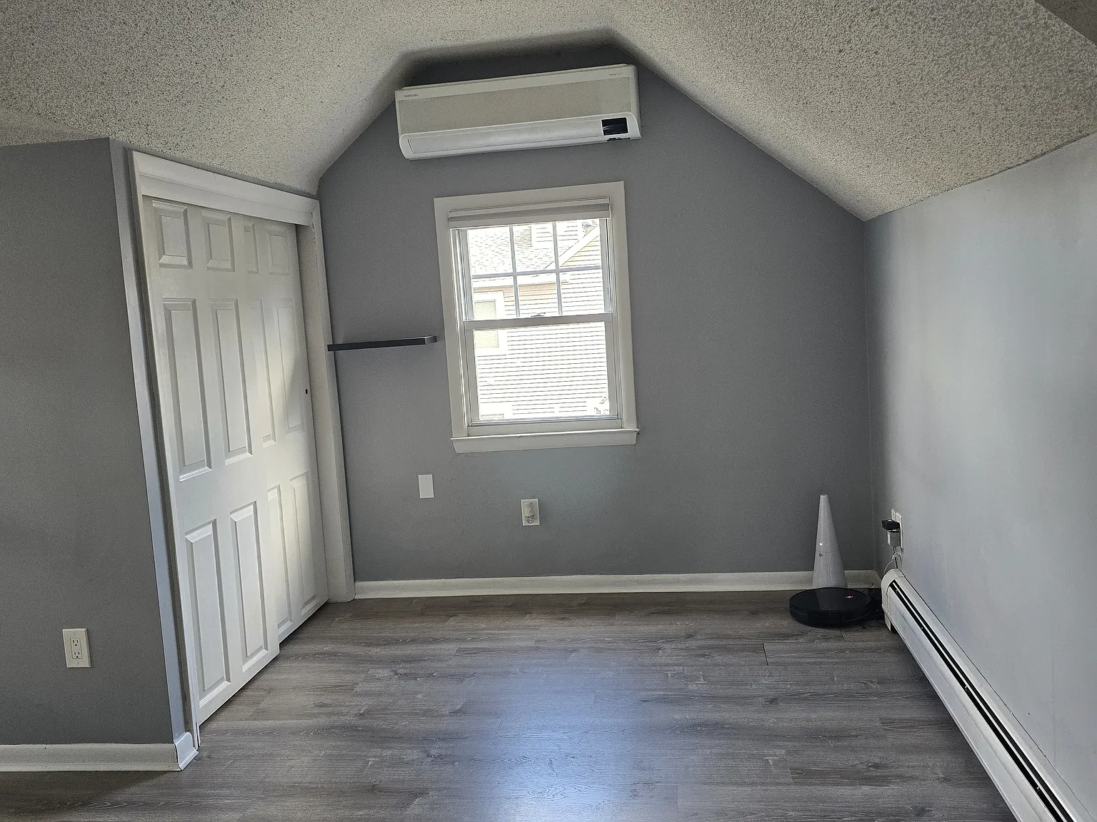 Studio, 625 sqft, $2,200 — Photo 1