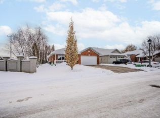 6 Abraham Dr N, Stratford, ON N5A8A9