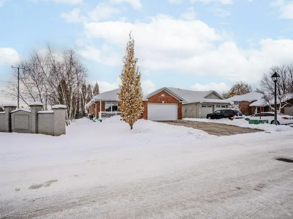 6 Abraham Dr N, Stratford, ON N5A 8A9
