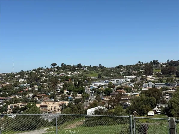 390 Treewood St, San Diego, CA 92114