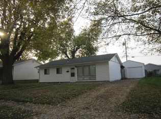 1239 Frost Circle Dr, Xenia, OH 45385