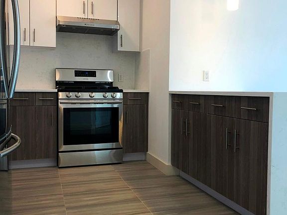 3rd image of 62-98 Woodhaven Blvd #5H