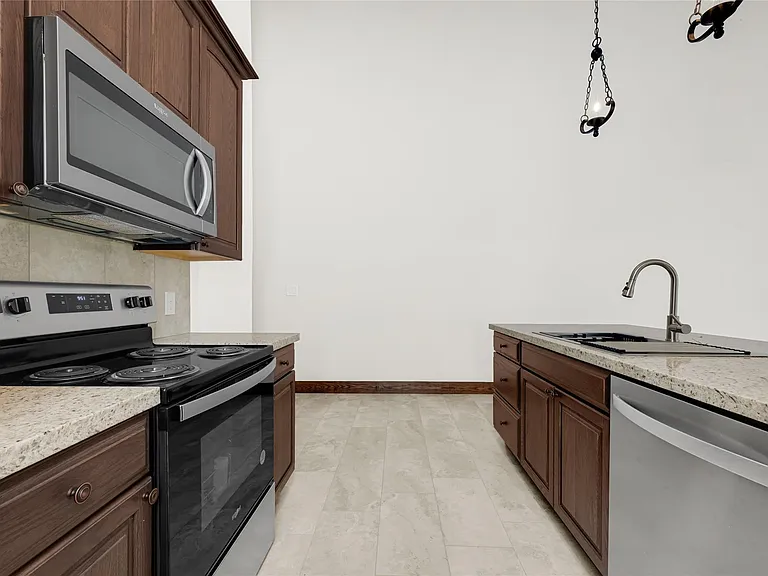 29529A Turnbury Village Dr — Photo 5