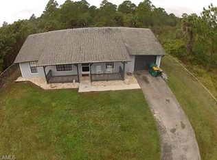 861 18th St SE, Naples, FL 34117
