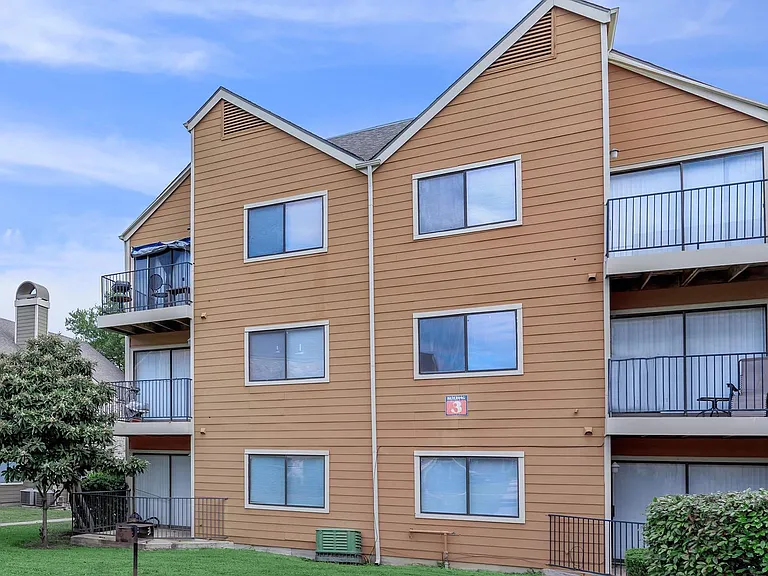 The Landing Apartments — Photo 38