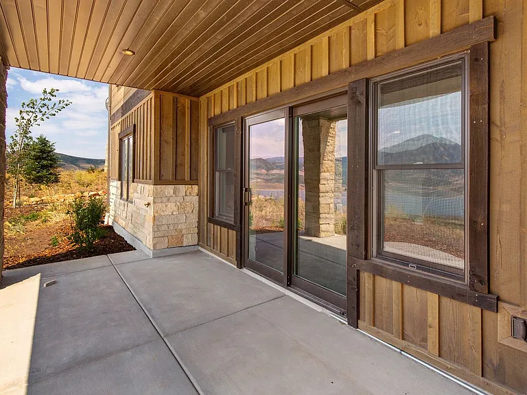 11091 N Shoreline Dr — Photo 21