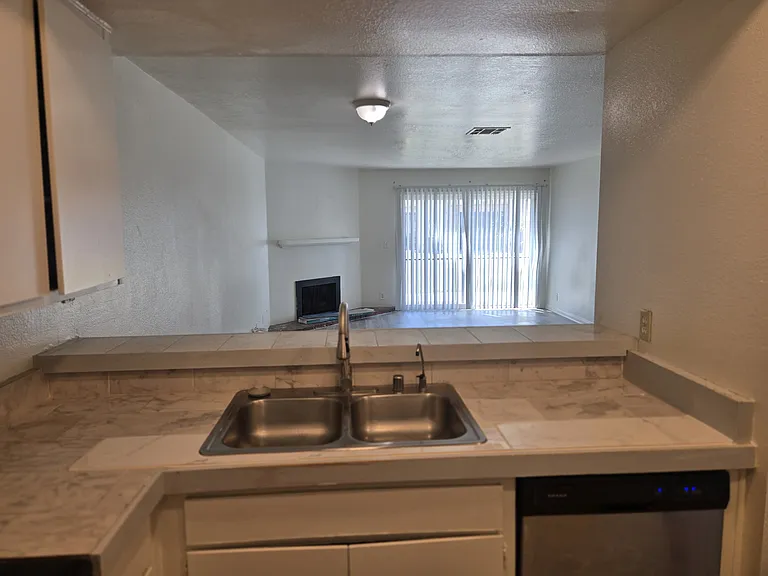 936 Fairway Dr #25 — Photo 11