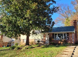 7906 Foote Ln, Springfield, VA 22151