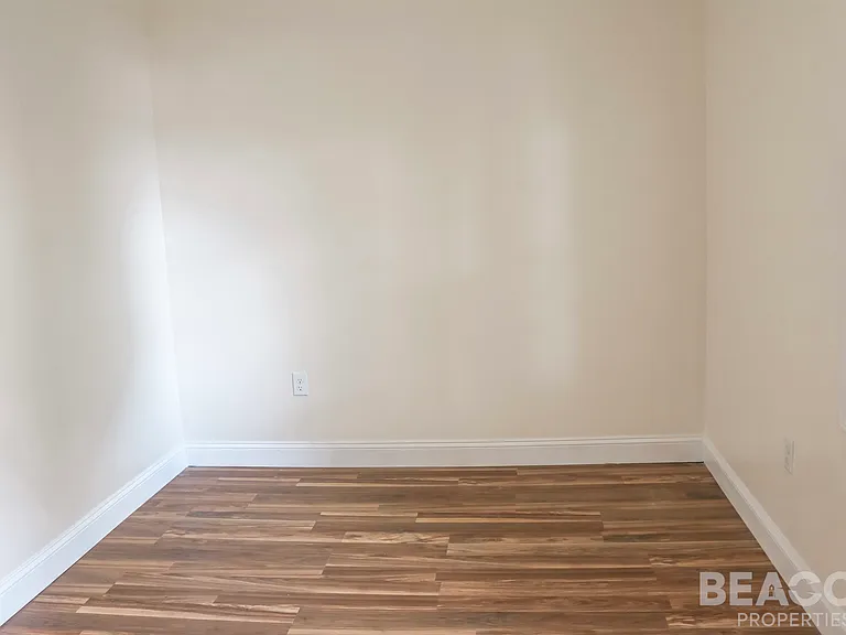 304 Kidder St — Photo 13