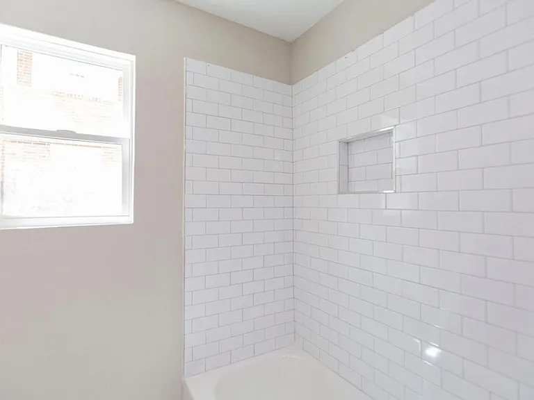 199 Troy St NW — Photo 8