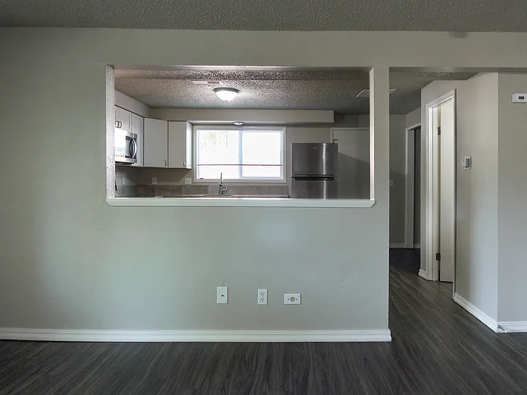 1549 Salishan St SE — Photo 6