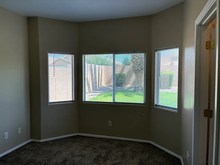 15340 W Acapulco Ln — Photo 10