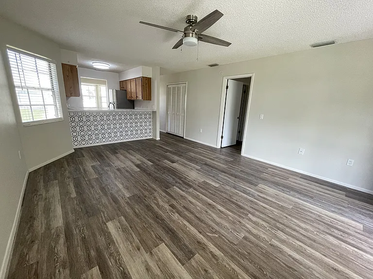 12512 Knollbrook Ln — Photo 23