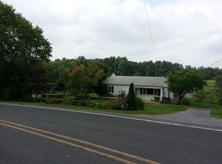 2035 Mount Laurel Rd, Fleetwood, PA 19522