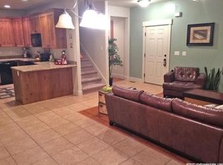 10364 S Millerton Dr, South Jordan, UT 84009