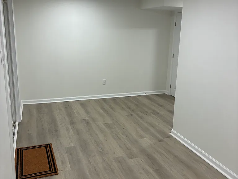 1196 Palmwood Ct #2 — Photo 6