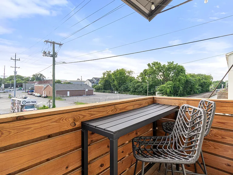 1705 Adams St — Photo 43