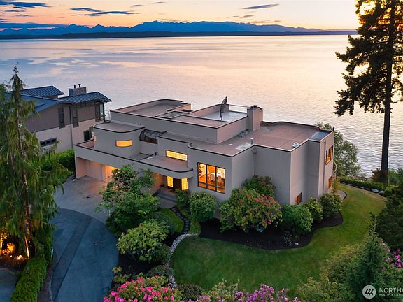 2nd image of 9233 Olympic View Drive