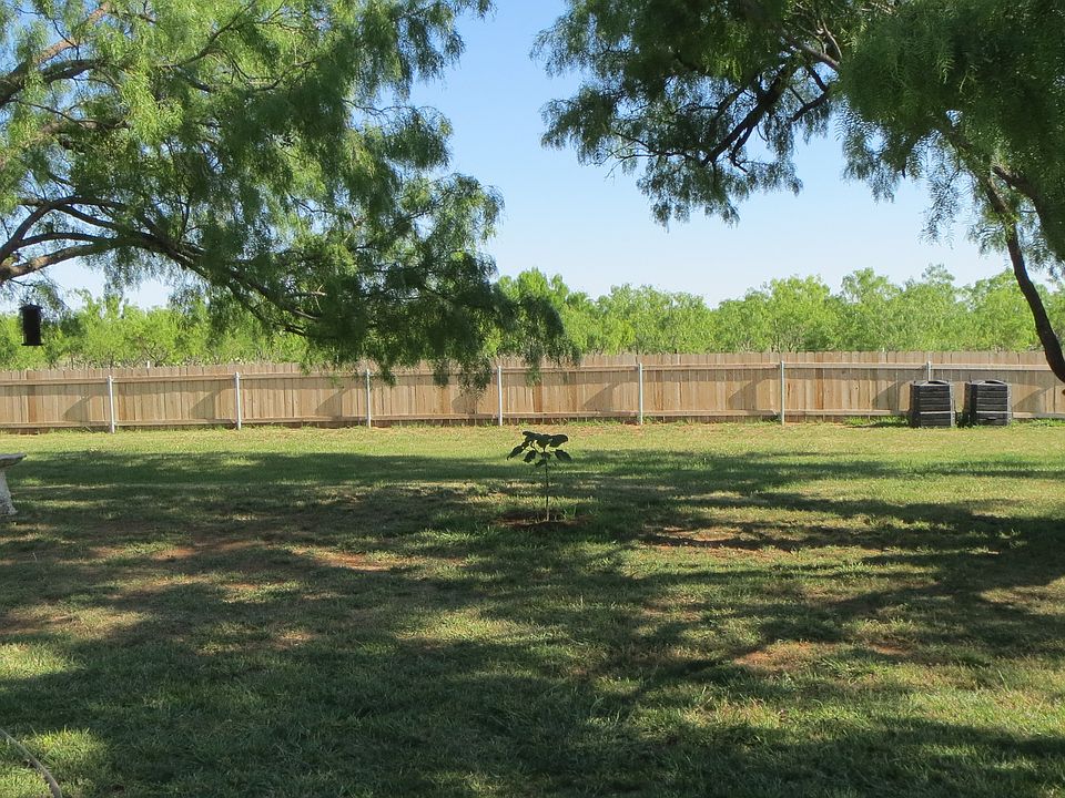 2nd image of 266 Apple Blossom Dr