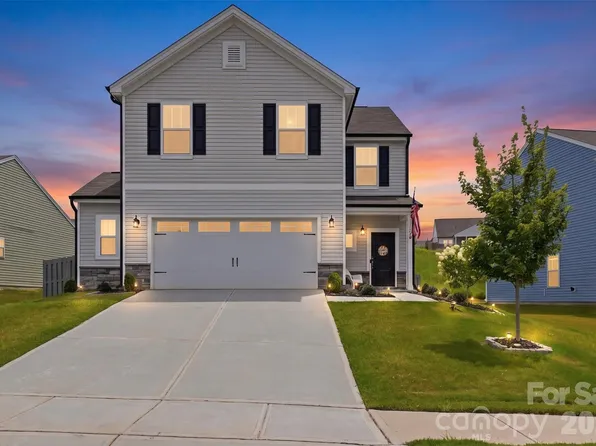 170 Batten Ridge Dr, Statesville, NC 28677