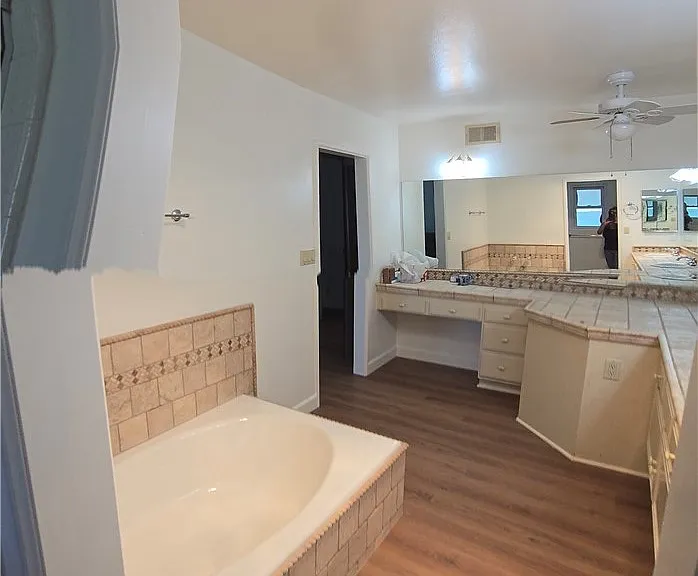7134 Dos Rios Dr — Photo 15